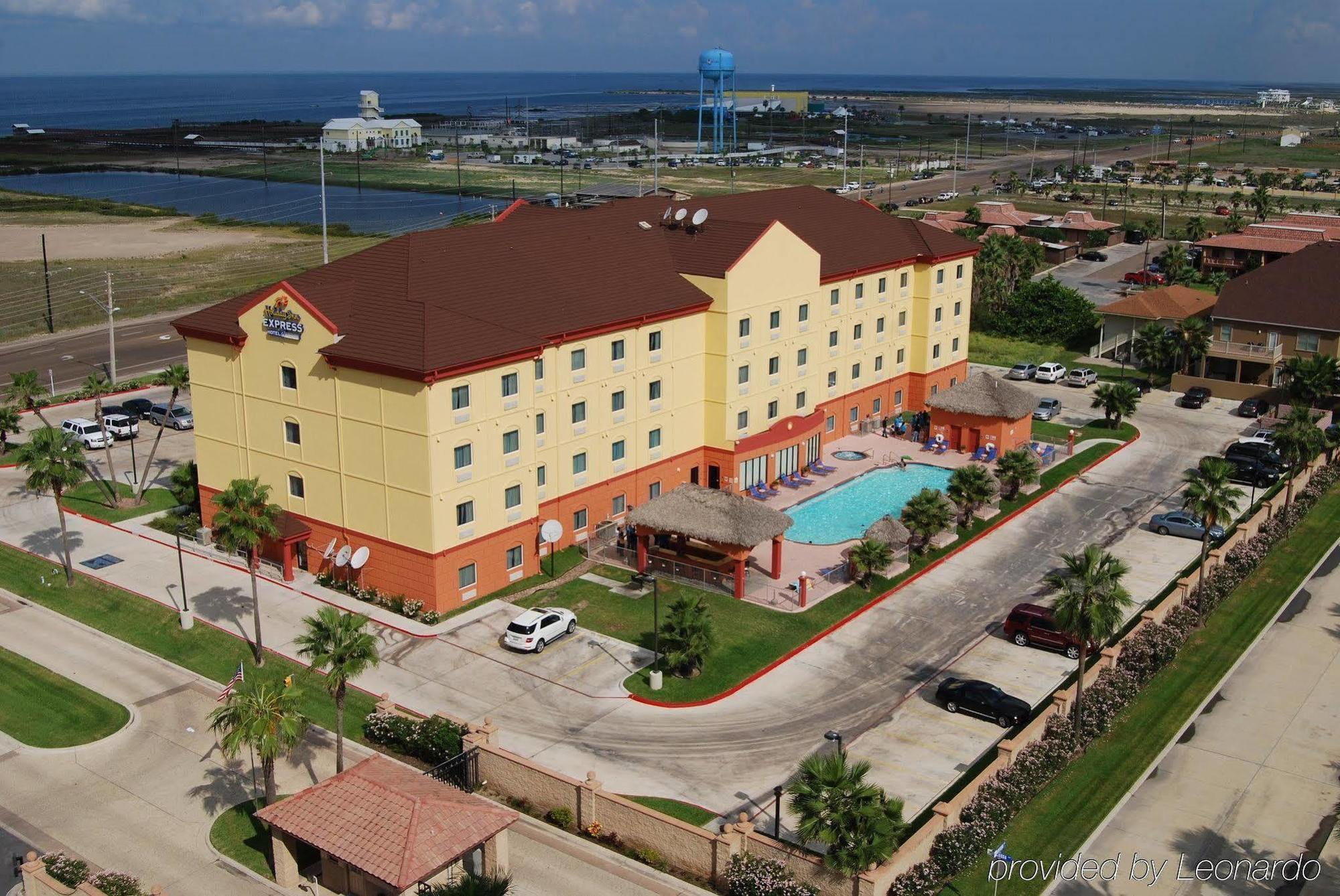 Holiday Inn Express Hotel And Suites South Padre Island By Ihg Exterior photo